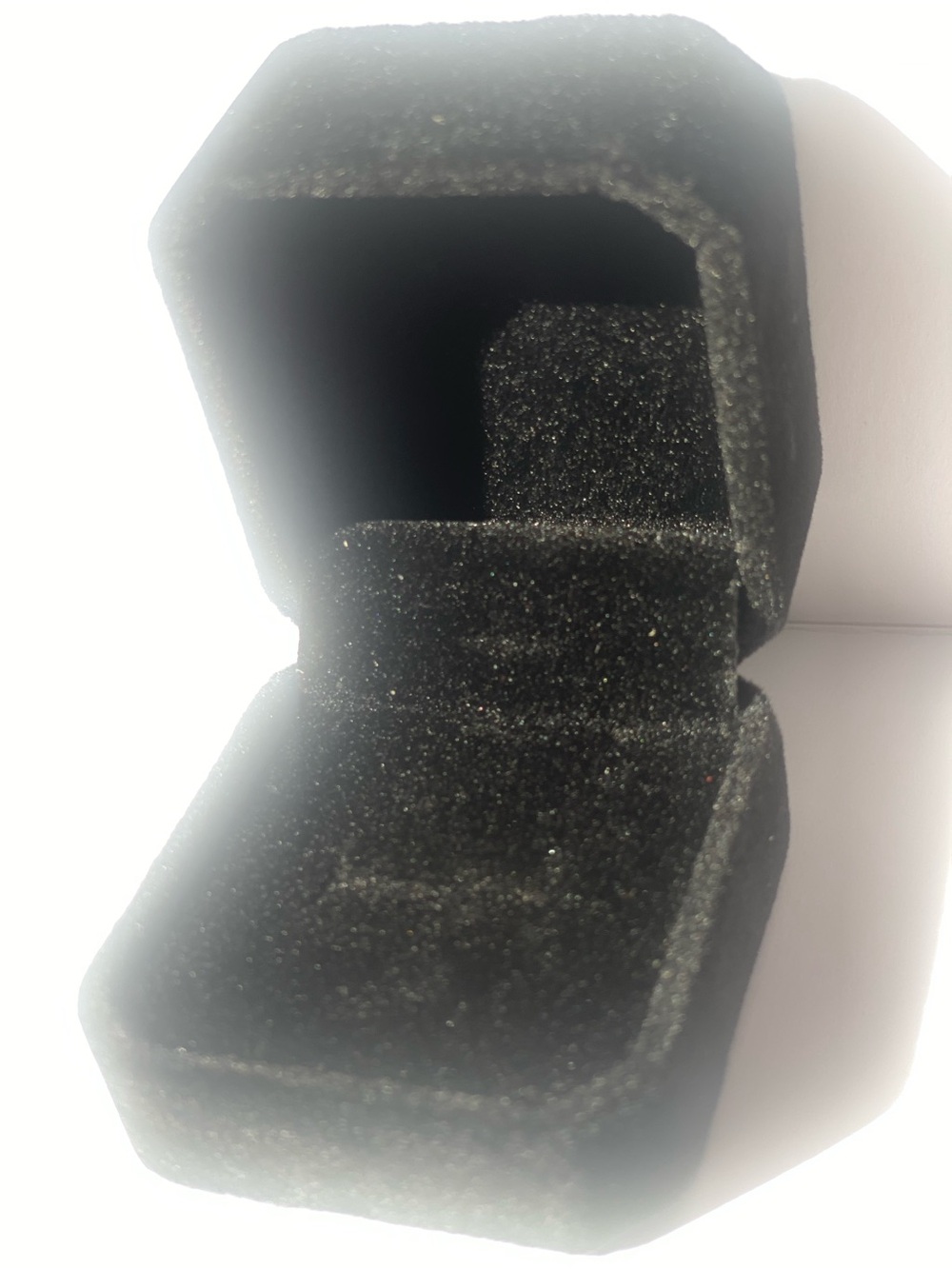 Velvet Single Ring Box (Empty Box) - Picture 8 of 8